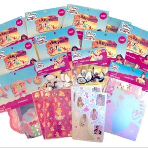 NWT Disney Family Crafts Kits Disney Princess Art and Crafts Birthday